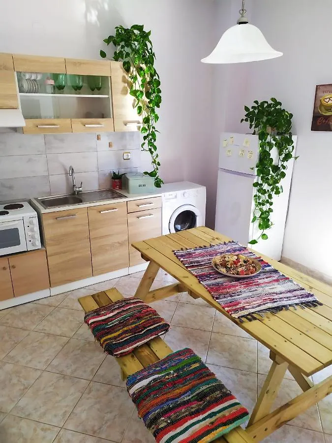 Evelina 2 Apartment Lixouri 0*,  Greece